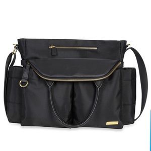 Skip hop Chelsea black Diaper bag